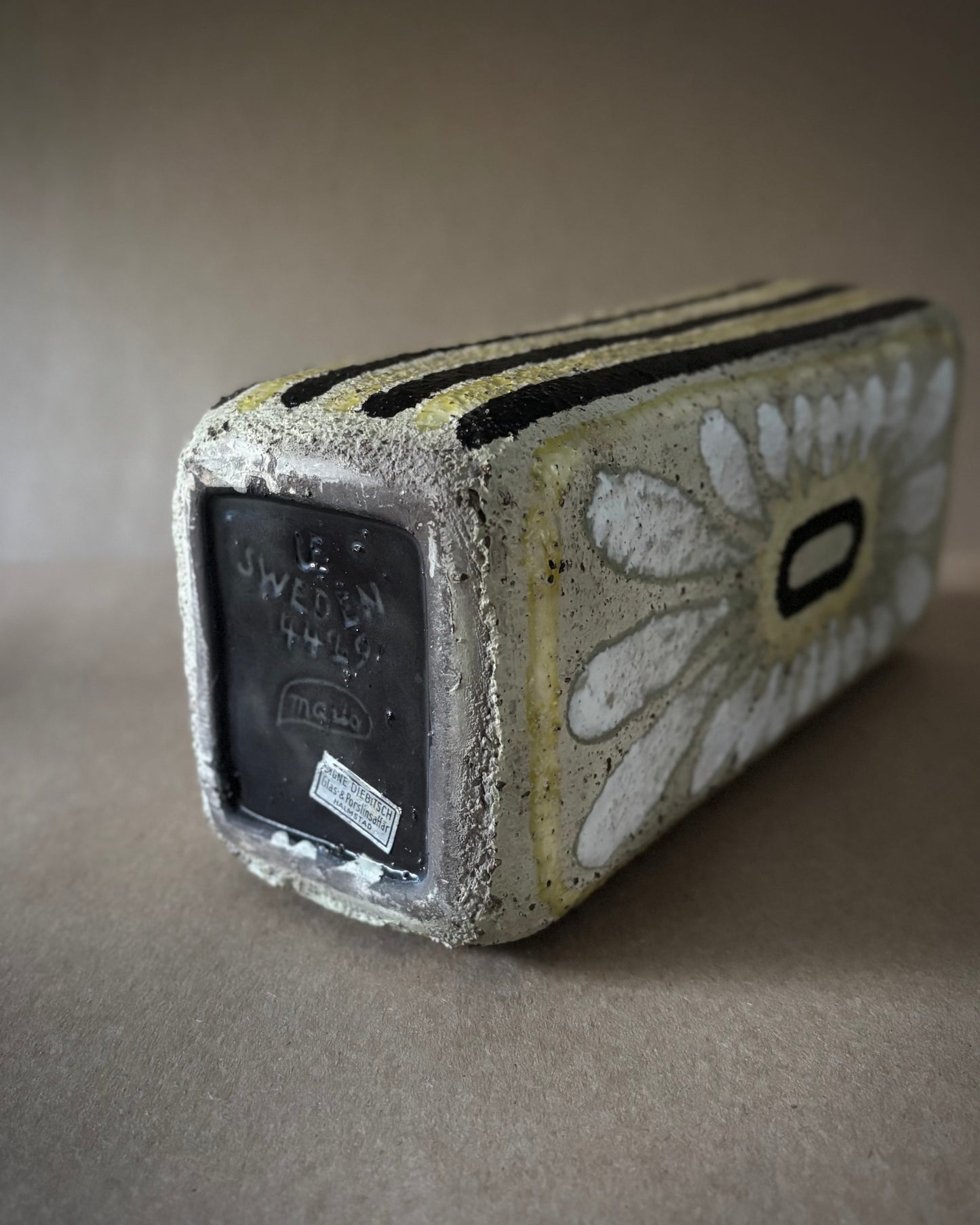 Angelina Vase 24.5cm Mari Simmulson Upsala Ekeby Sweden 1960s