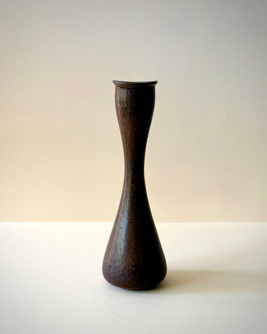 Rörstrand AUG matte stoneware vase by Gunnar Nylund, top view