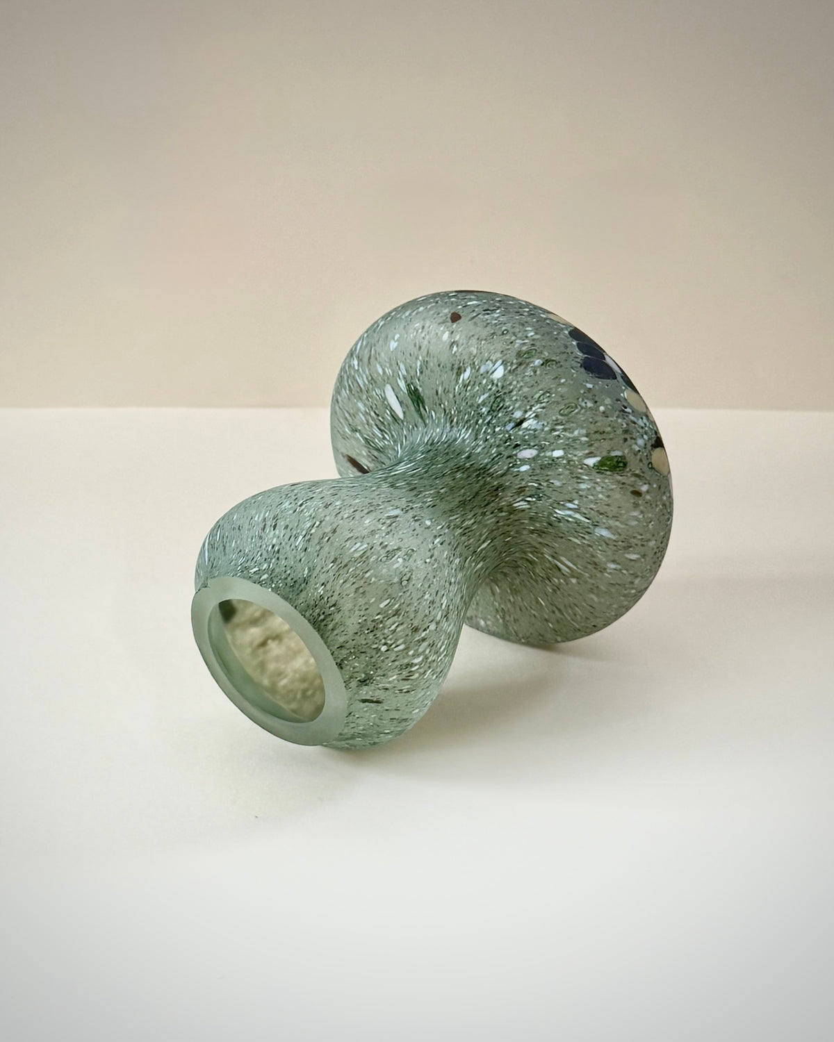 Green Kosta Boda KarlJohan glass mushroom by Monica Backström, full view showing the decorated cap, stem and original label.