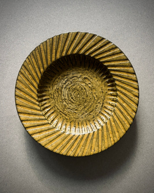 Plate Zig-Zag – Mari Simmulson for Upsala Ekeby, Sweden