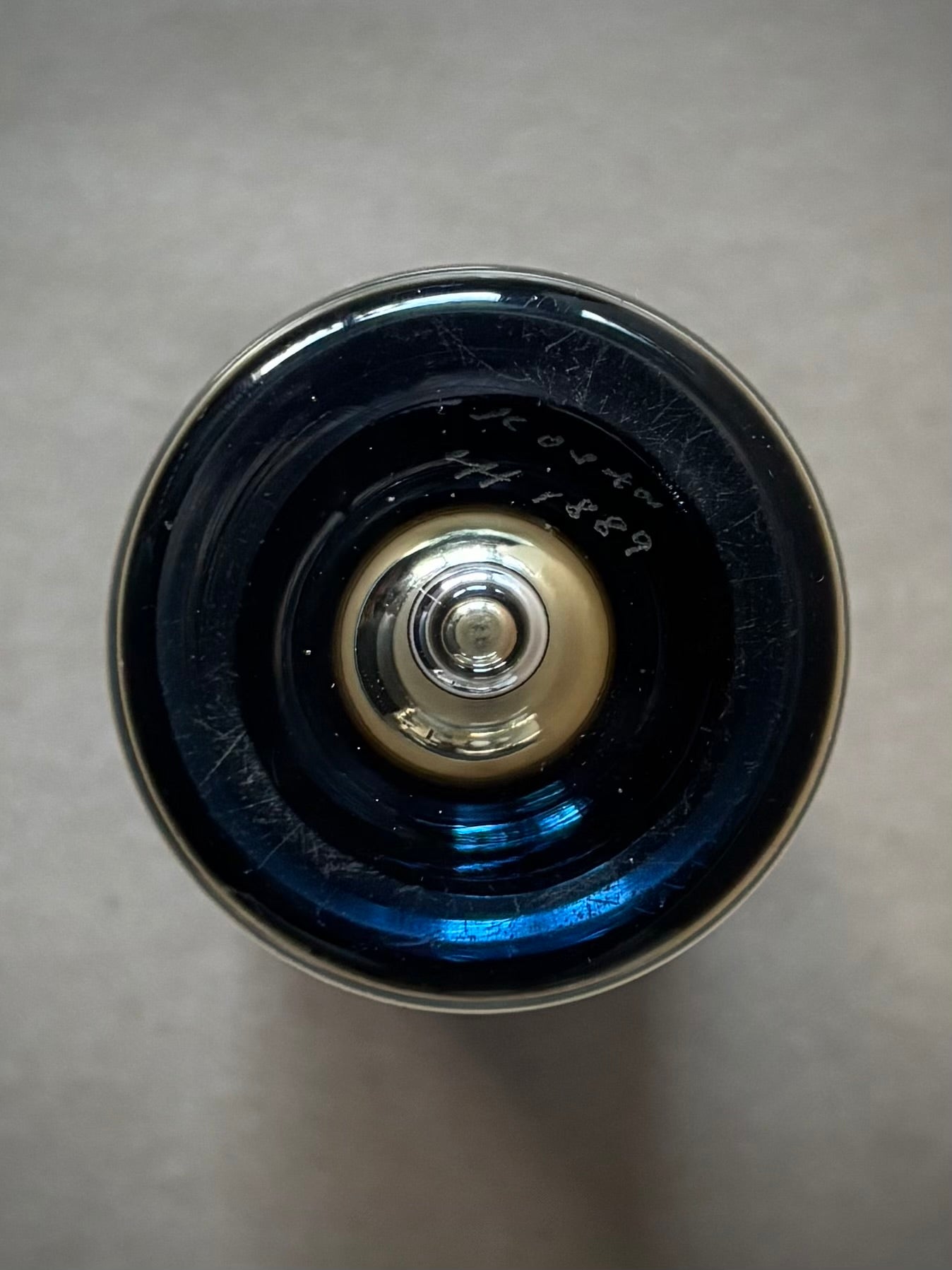 Vase Vicke Lindstrand Sommerso - Kosta LH 1889 Suède années 1960