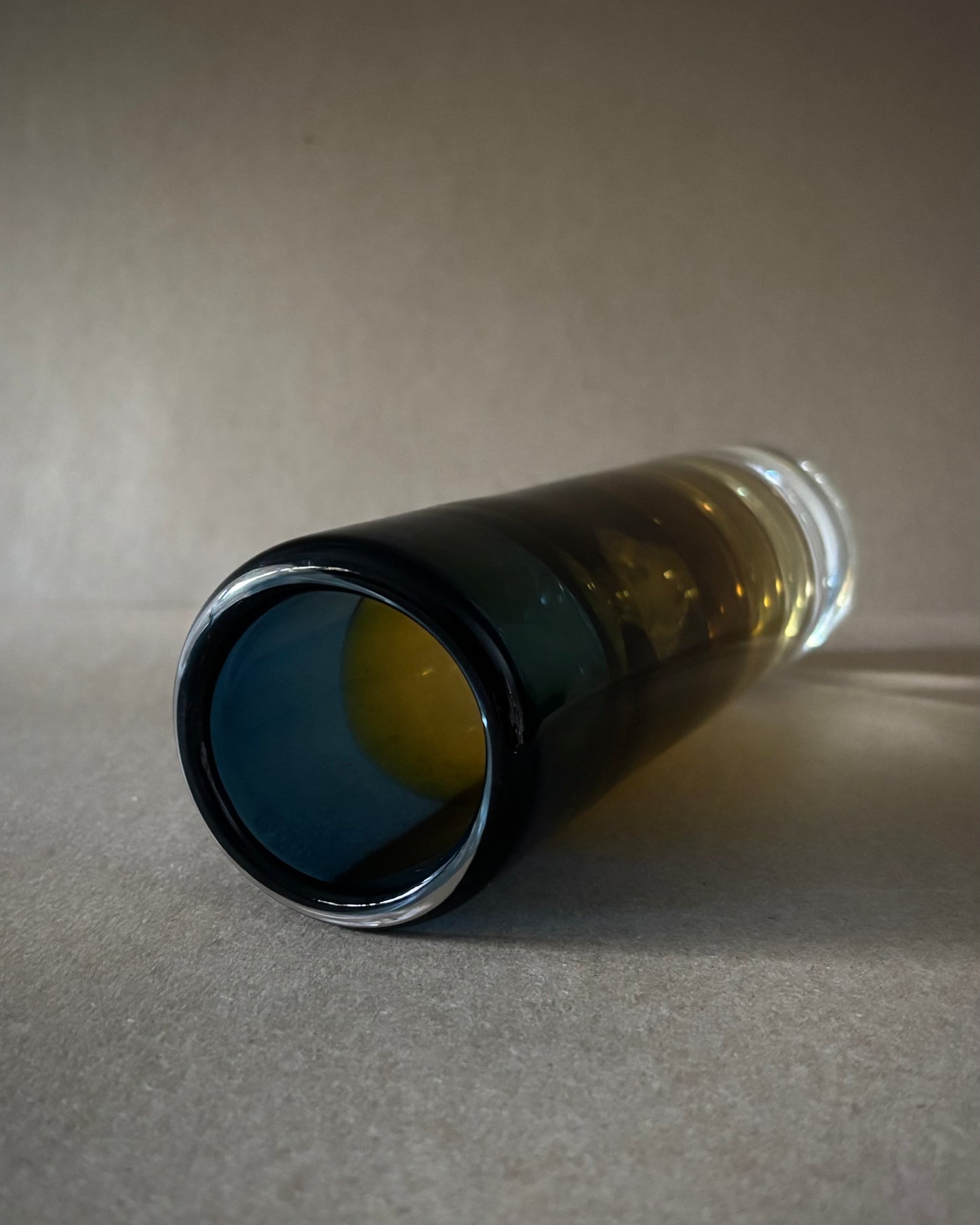 Vase Vicke Lindstrand Sommerso - Kosta LH 1889 Suède années 1960